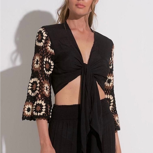 Elan Tops - Crochet Sleeve Elevated Granny Square Top or Wrap.